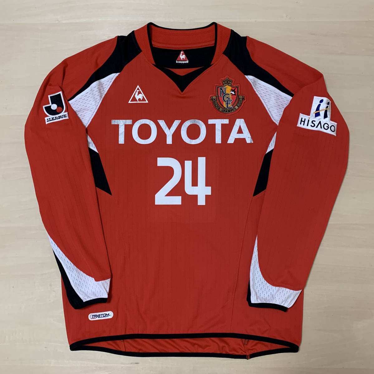 名古屋グランパス 2010年 優勝メンバーサイン入り ユニフォーム