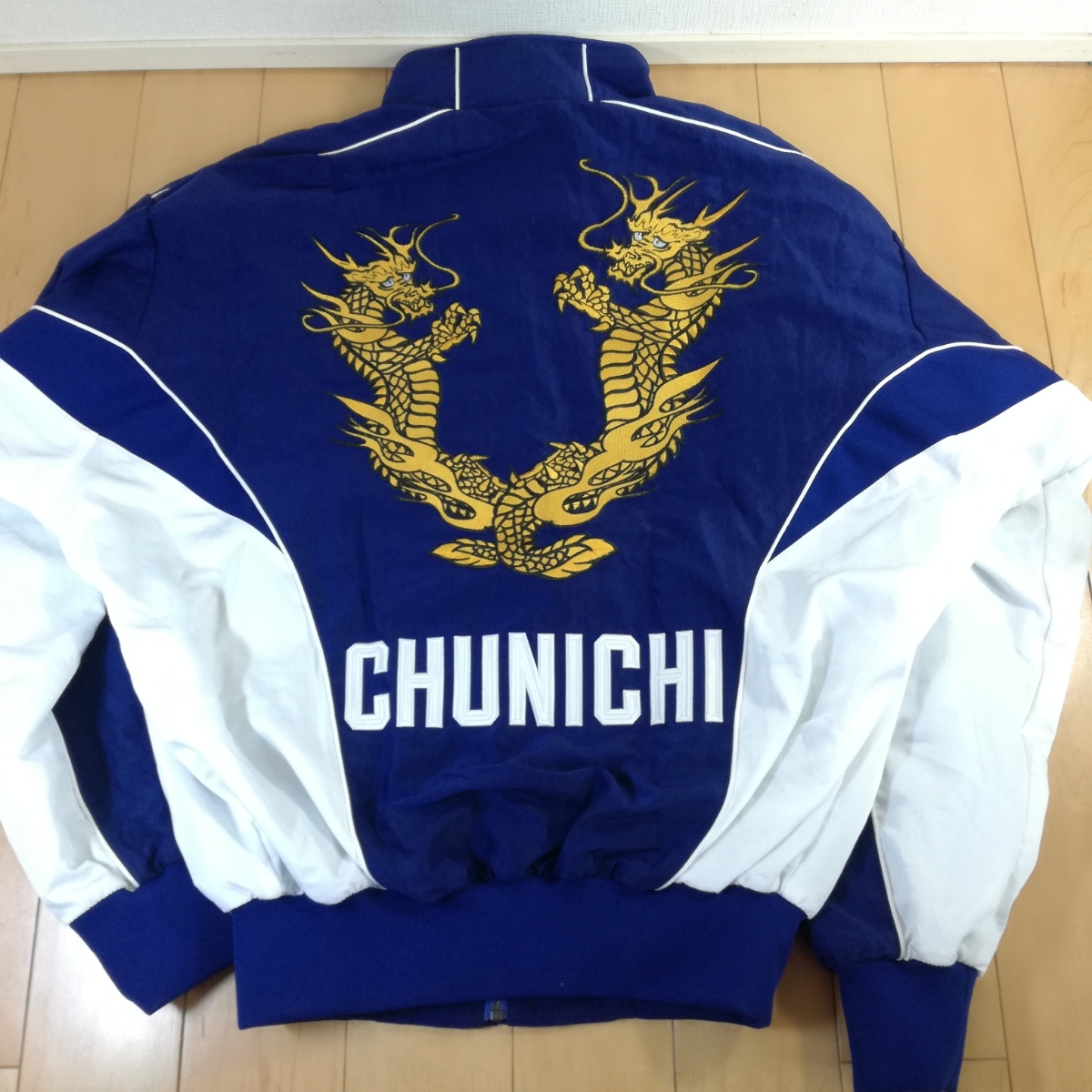 レア極美品ONWARD 中日ドラゴンズ2010優勝記念CREW Jacket 6 レア極美