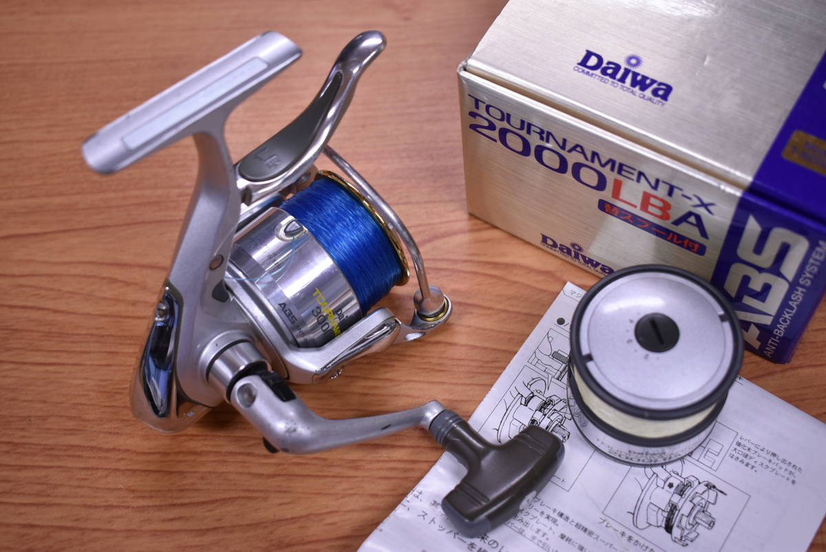 Daiwa Tournament 2000LBA リール リール Daiwa TOURNAMENT-X 2000LBA