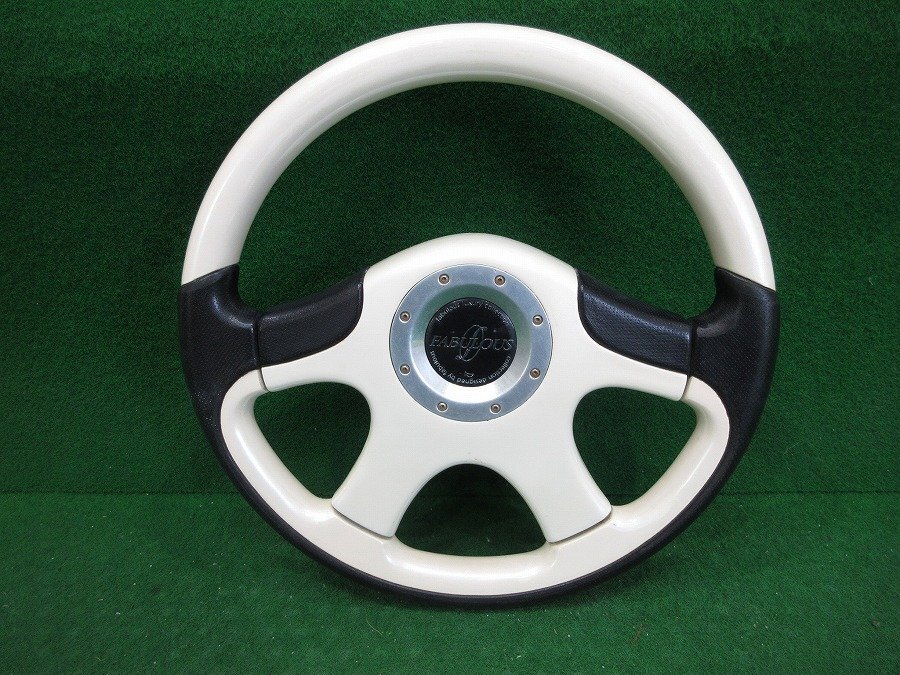 一*会様 FABULOUS ファブレス ステアリング ホワイト 一*会様 FABULOUS