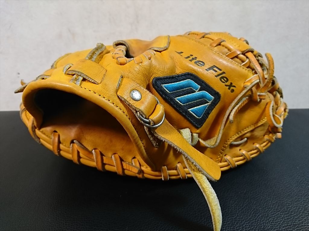 Mizuno Lite Flex 軟式グローブ イエロー Mizuno Lite Flex 軟式