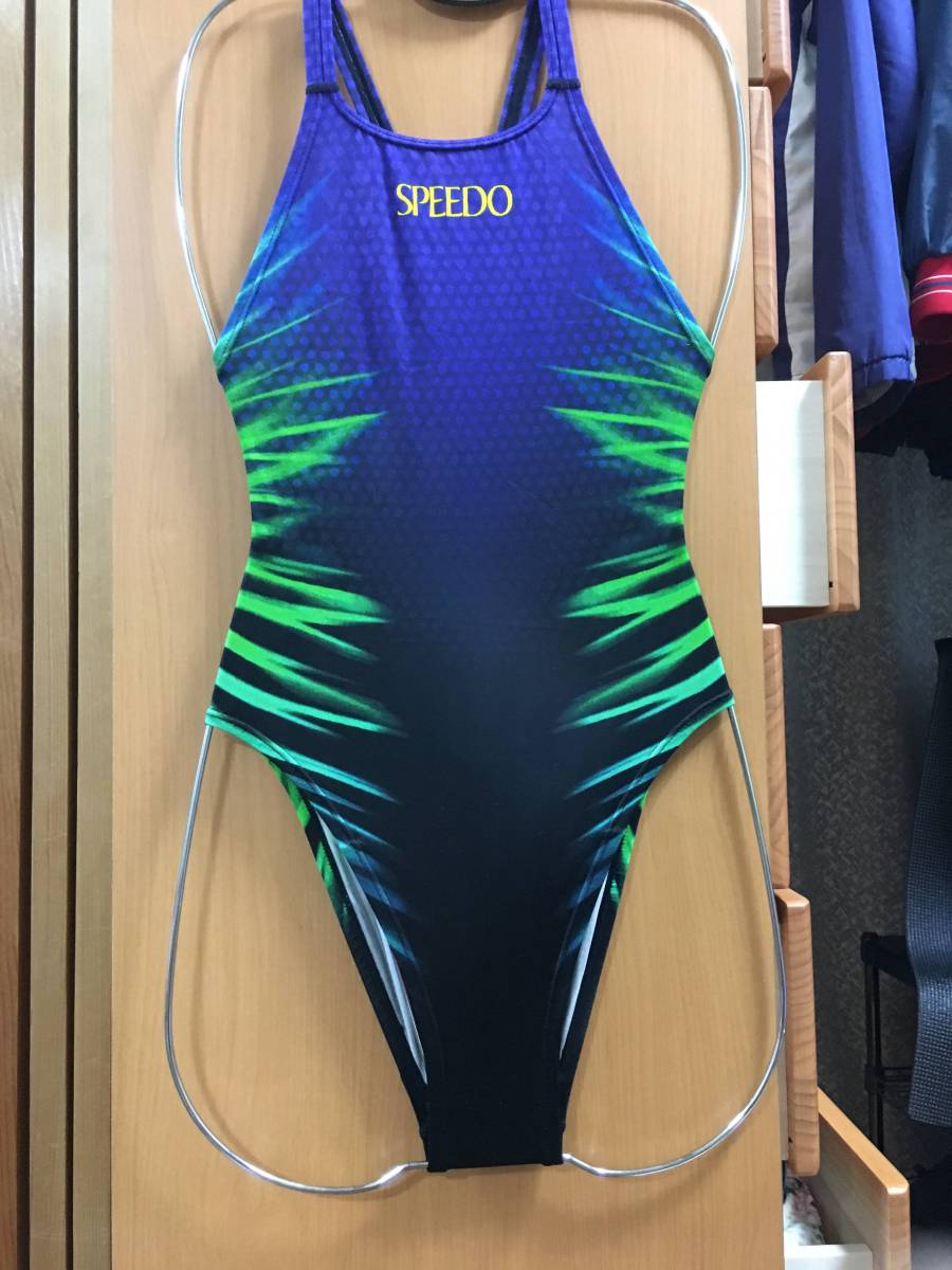 speedo 競泳水着 マーキュライン ウロコ