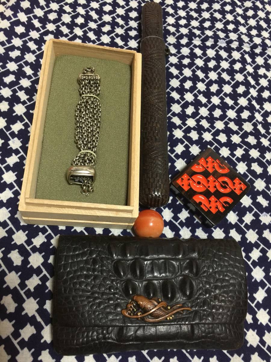 d*7様 根付 大黒様と鼠 ネズミ 時代 提げ物 煙草入れ 玉 文 ？ d*7様