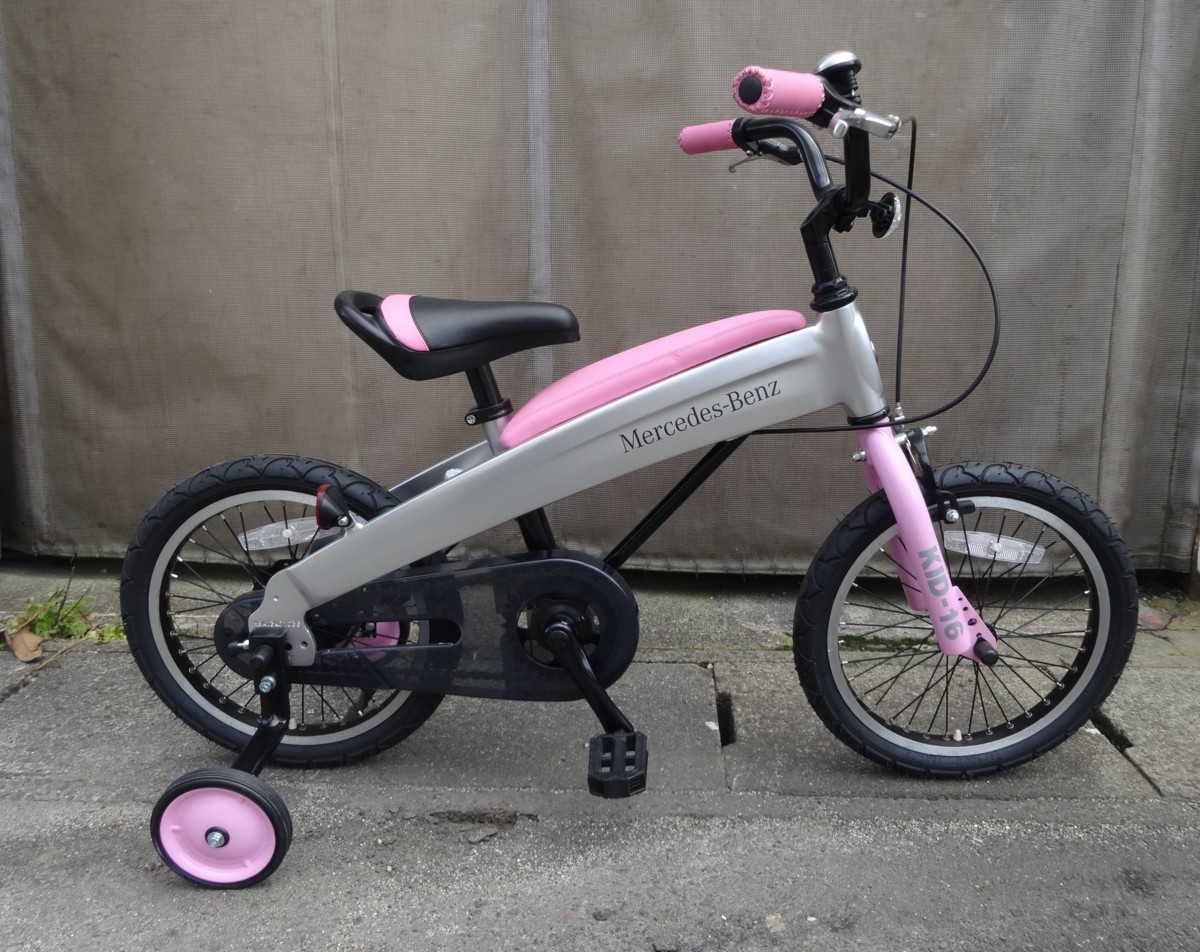 高級車】メルセデスベンツ キッズ自転車 16インチ ピンク/シルバー