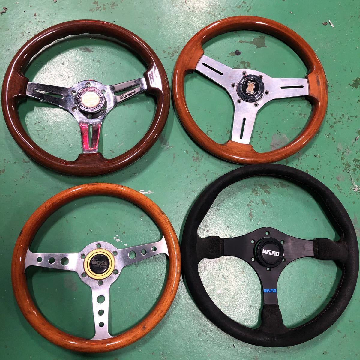 momo ステアリングホイール ウッド＆ホーン＆ボス 【公式通販】