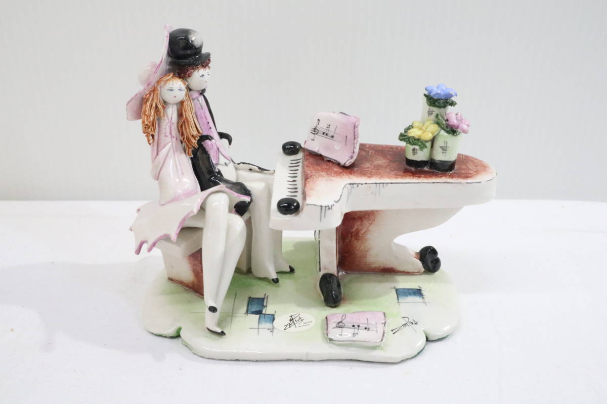 イタリア製 Zampiva 陶器置物 Pianist and Woman 人形 ピアノ Made in