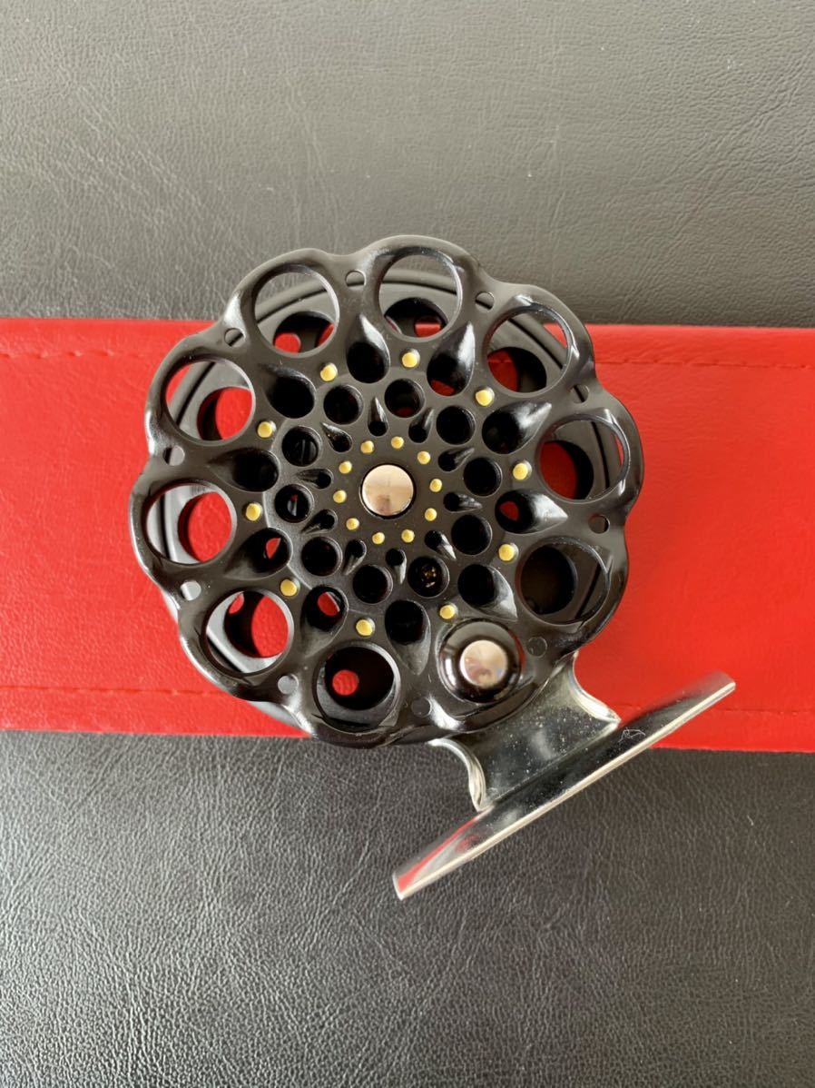 フジリール FPR25 改穴開け加工9穴シングル ヘチリール タイコリール