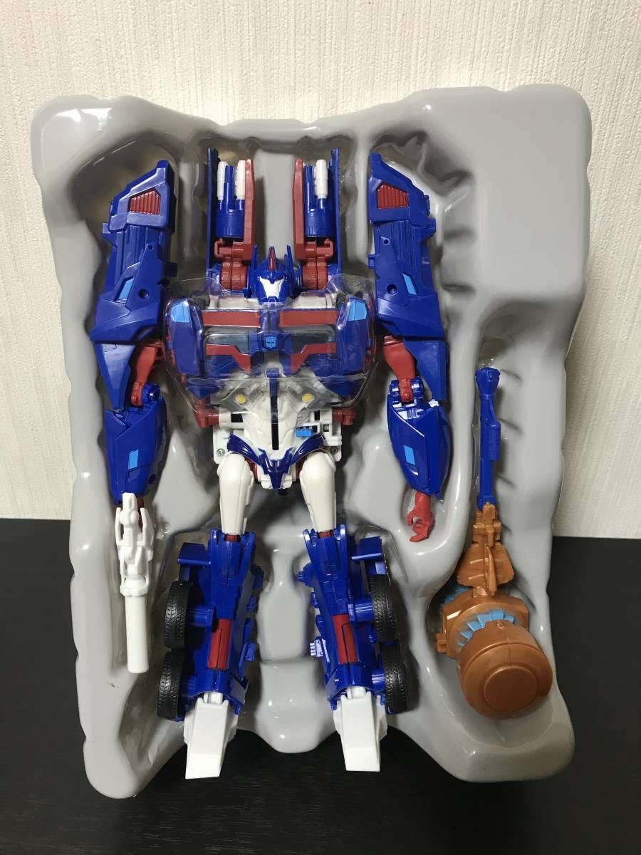 トランスフォーマープライム ビーストハンターズ ウルトラマグナス