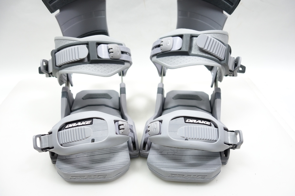 DRAKE RELOAD スノーボードビンディング ホワイト/レッド M/L 公式