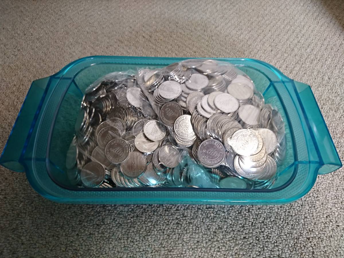 パチスロ メダル 25π 約3000枚 ドル箱付き スロット用25πメダル3000枚