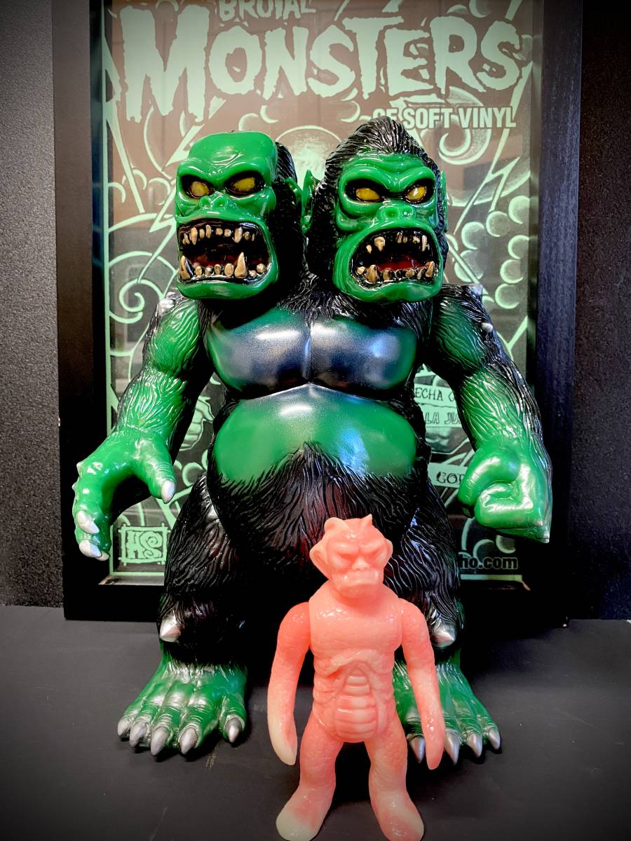 ゴリラ獣 オレンジと青のグラデーション 美品 値引不可 プロフ必読