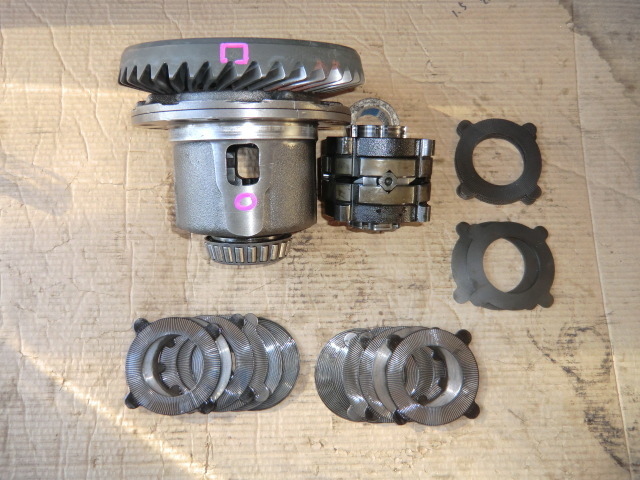 TRD 機械式LSD 8インチ JZX110 TRD 機械式LSD 8インチ JZX110 マーク2