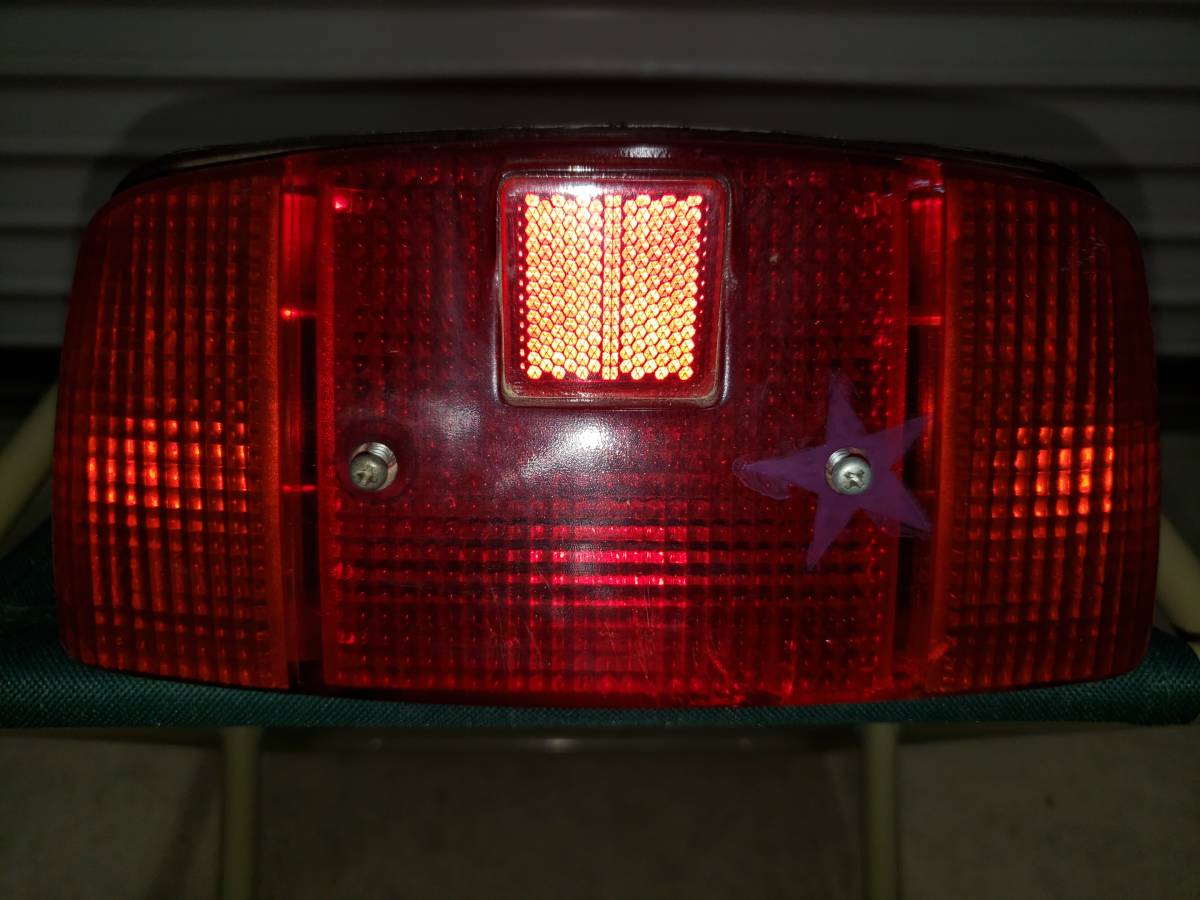 cbr400f 純正テールランプ