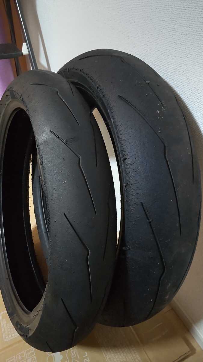 ピレリ スーパーコルサV3 SC1 中古バイクタイヤ 前後セット 180サイズ