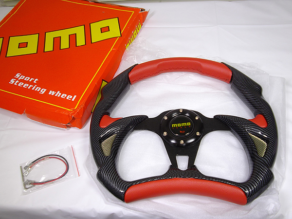フェラーリ ステアリング ハンドル momo 当時物 - メルカリ MOMO