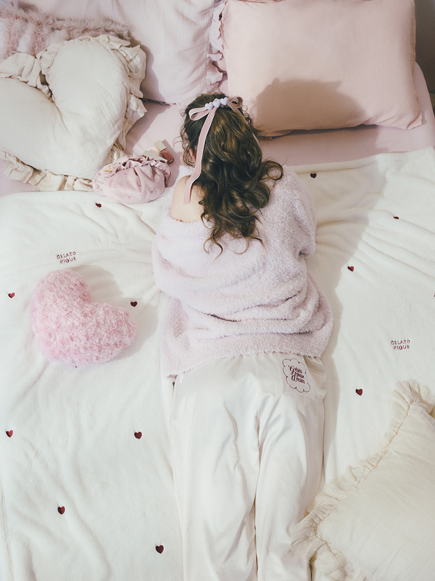 Sleep】ハートロゴちび刺繍 毛布(ブランケット・タオルケット)｜ルーム