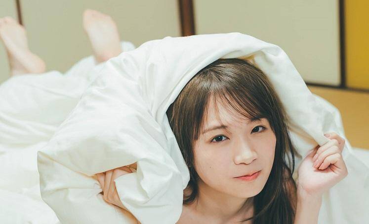 乃木坂46秋元真夏さん 卒業記念写真集 発売前重版決定＆純白の