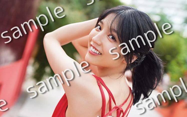 乃木坂46早川聖来卒業記念写真集 封入特典第1弾は大人な仕草にドキッと