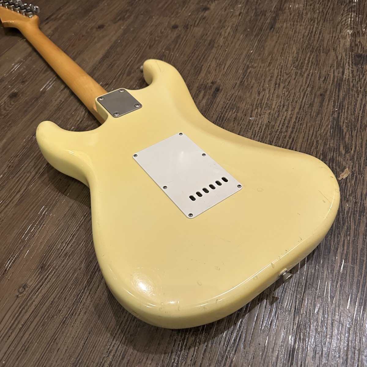 Fresher Straightener エレキギター クリーム色 Fresher Straightener