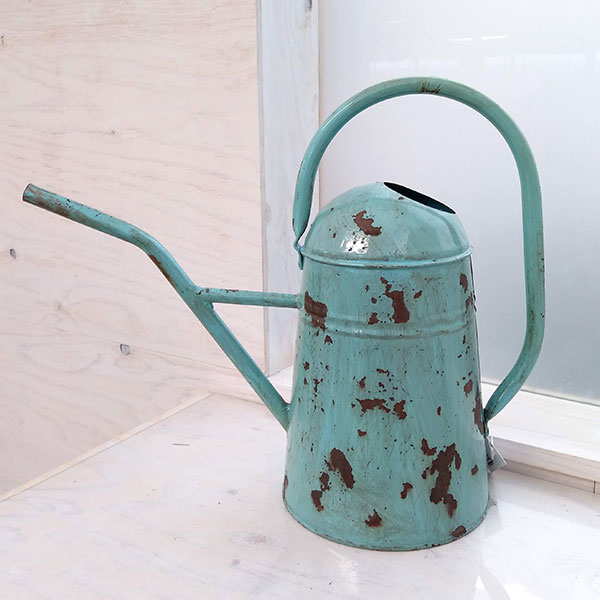 園芸ネット本店｜エッシャーデザイン：ビンテージ ジョーロ4.7リットル