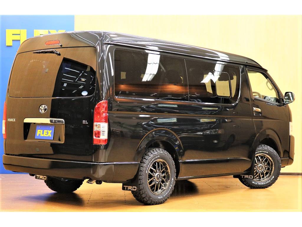 ハイエース TRD マッドフラップ 4枚セット ブラック マッドガード