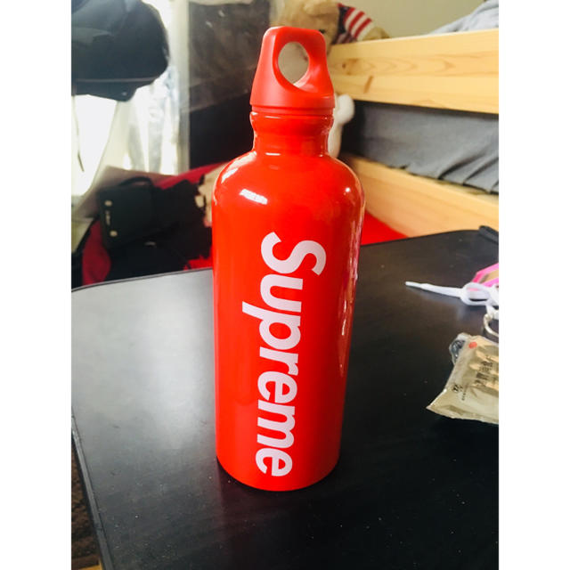 Supreme - supreme ボトルの通販 by 李's shop｜シュプリームならラクマ