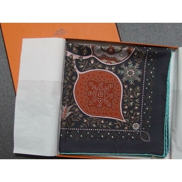 エルメス カレ 90 スカーフ 「L'ARBRE DE VIEー生命の木」