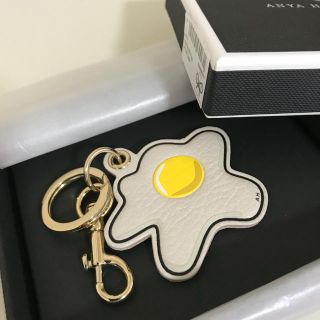 ANYA HINDMARCH（キーホルダー）のフリマアイテム一覧