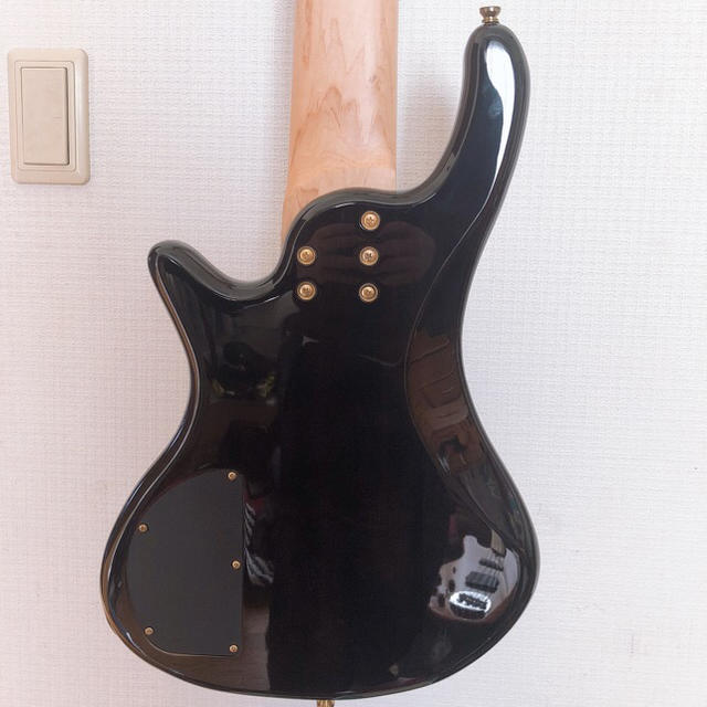 Playtech 6弦ベースの通販 by hase's shop｜ラクマ