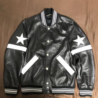 GIVENCHY（スタジャン）のフリマアイテム一覧