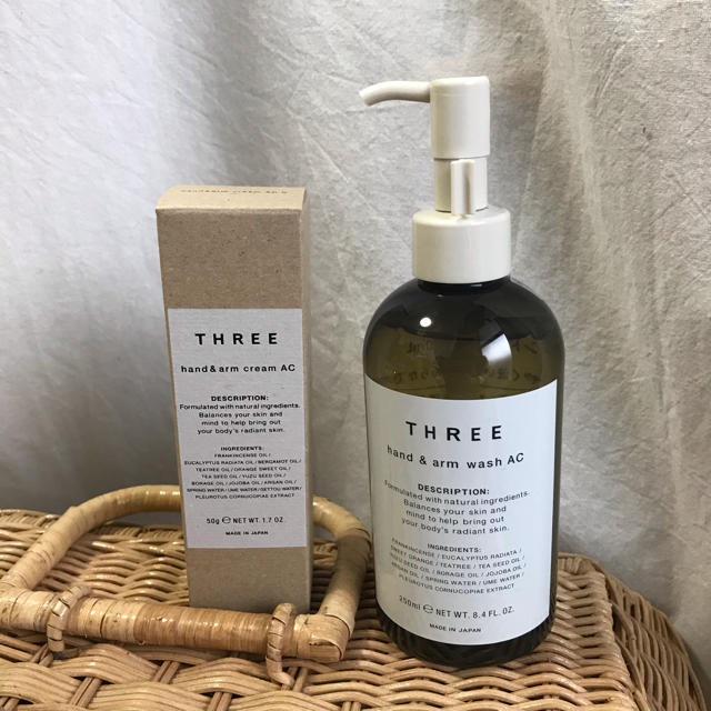 THREE - THREE ハンドウォッシュ、ハンドクリーム ハンドケアセットの