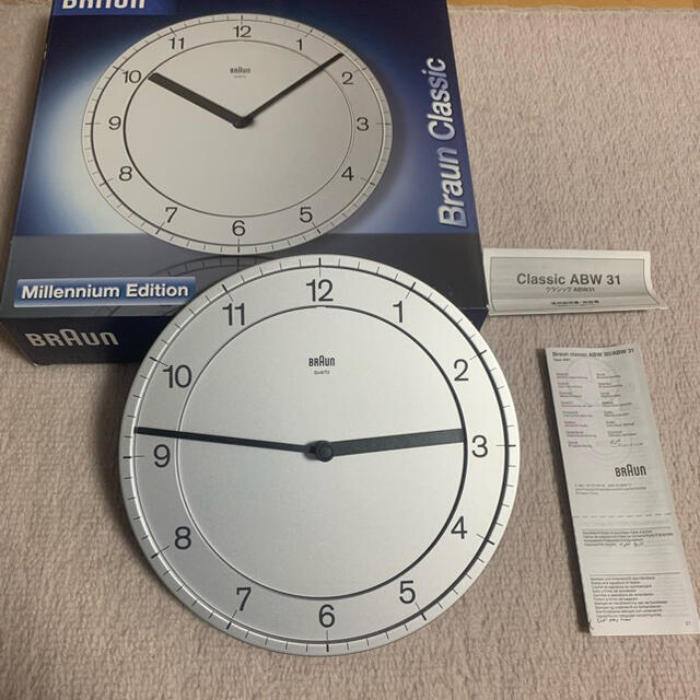 BRAUN - 未使用 ブラウンクラシック 壁掛け時計 シルバー ABW31 の通販