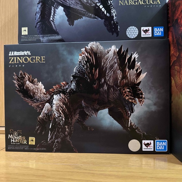 BANDAI - s.h.monsterarts 3体セット ジンオウガ ナルガクルガ