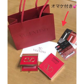 VALENTINO（チーク）のフリマアイテム一覧