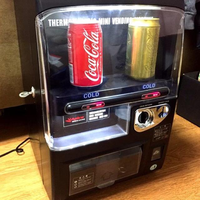 最終値下げ 自動販売機型 保冷庫 アピックス AVM-400 中古の通販 by