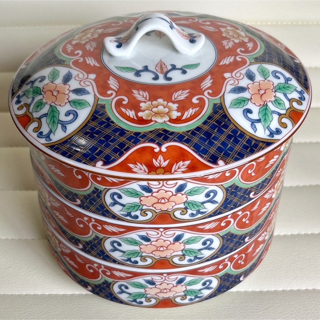 美濃焼 - 前畑陶器 庫山窯 元禄染錦 三段重 古伊万里 色絵 蓋付き重ね