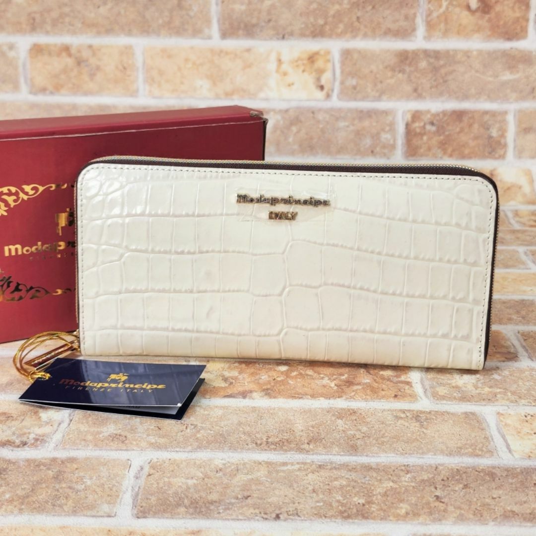 未使用 モーダプリンチペ ☆ クロコ型押し レザー 長財布 ラウンド