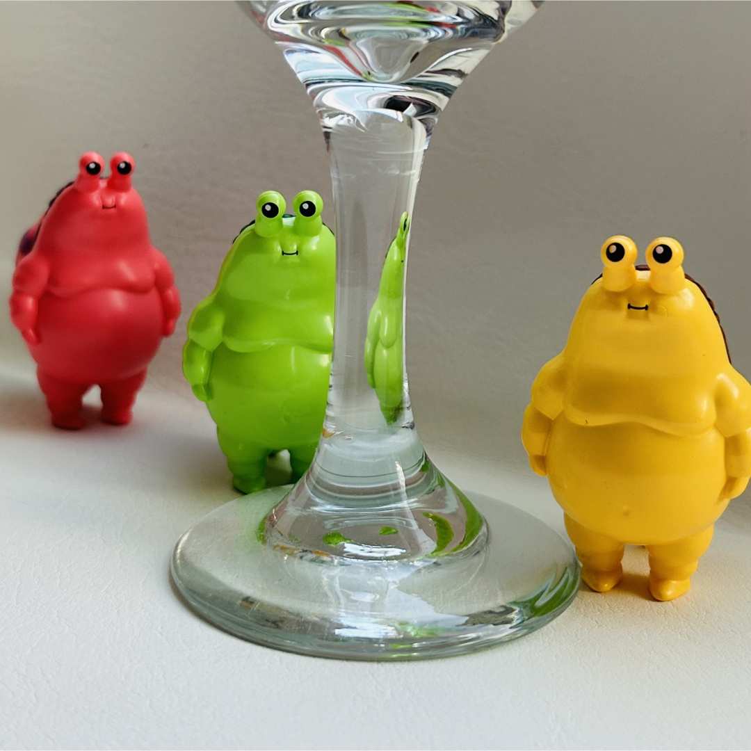 Kenelephant - BABY MANSNAIL ケンエレファント ベービーカタツムリ男