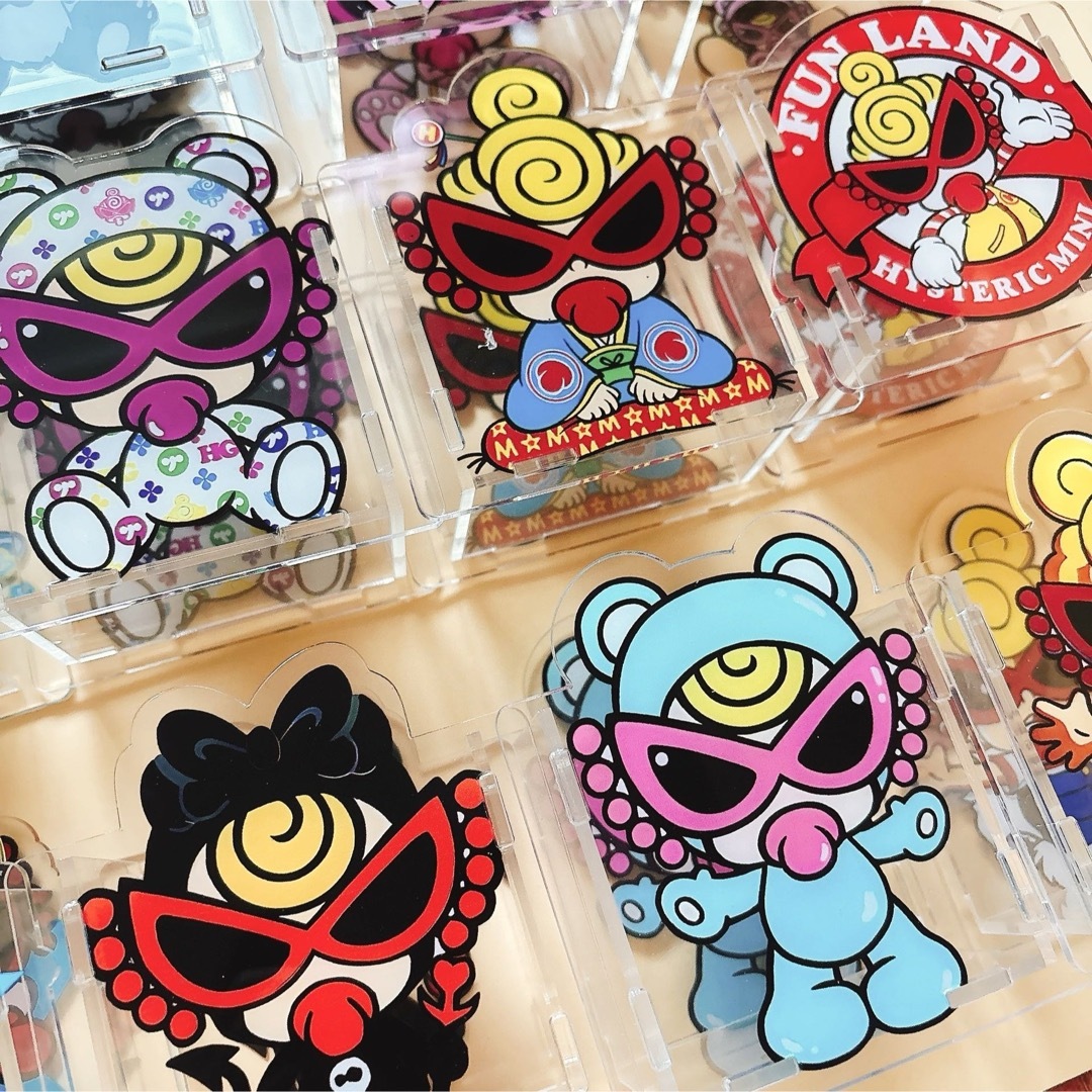 新品ヒスミニキャラクターの組み立て式アクリル筆立ての通販 by