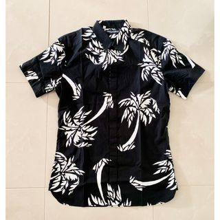 DOLCE&GABBANA（シャツ）のフリマアイテム一覧