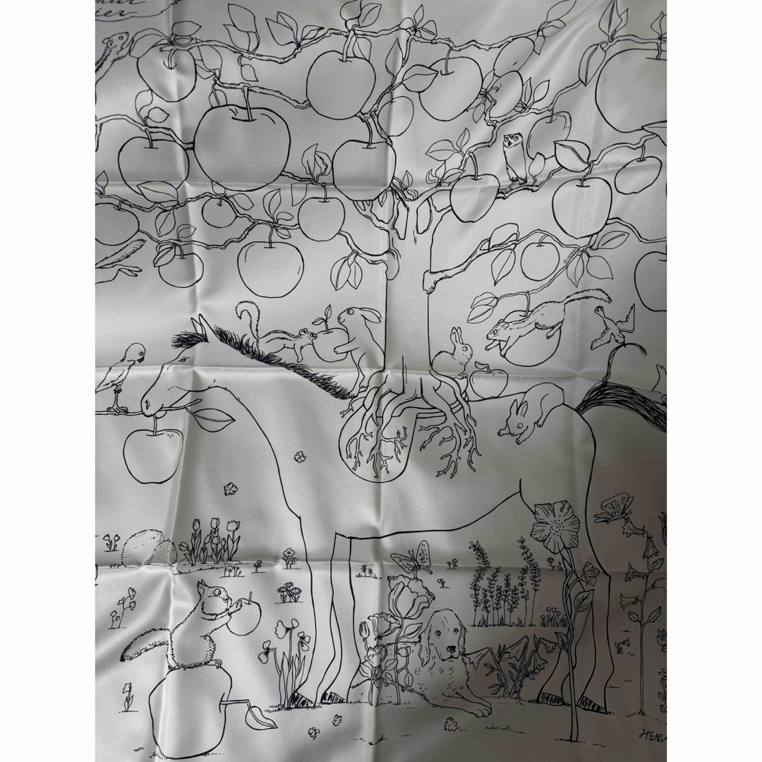 HERMES - 値下げ！新品 エルメス カレ 90 《ル・ポミエ・セリエ》 白黒