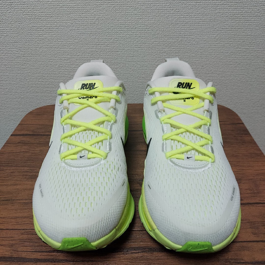 NIKE - NIKE ナイキ ズーム ボメロ 18 ウィメンズ 24cmの通販 by