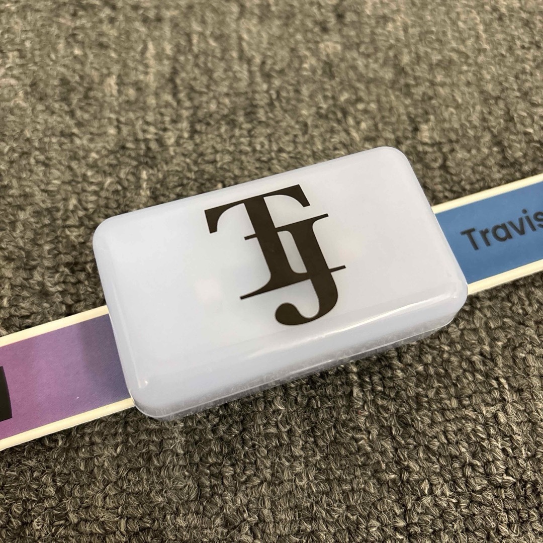 即決 Travis Japan Vllsual ライトブレスレットの通販 by me/chio's