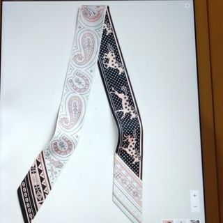 HERMES - 【新品・未使用】エルメス カレ90 ルポミエセリエ 2026SSの