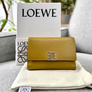LOEWE（財布 ・ イエロー/黄色系）のフリマアイテム一覧