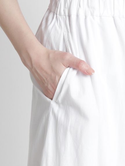 エンブロイダリーレースフレアパンツ(裏地付き)（ワイドパンツ