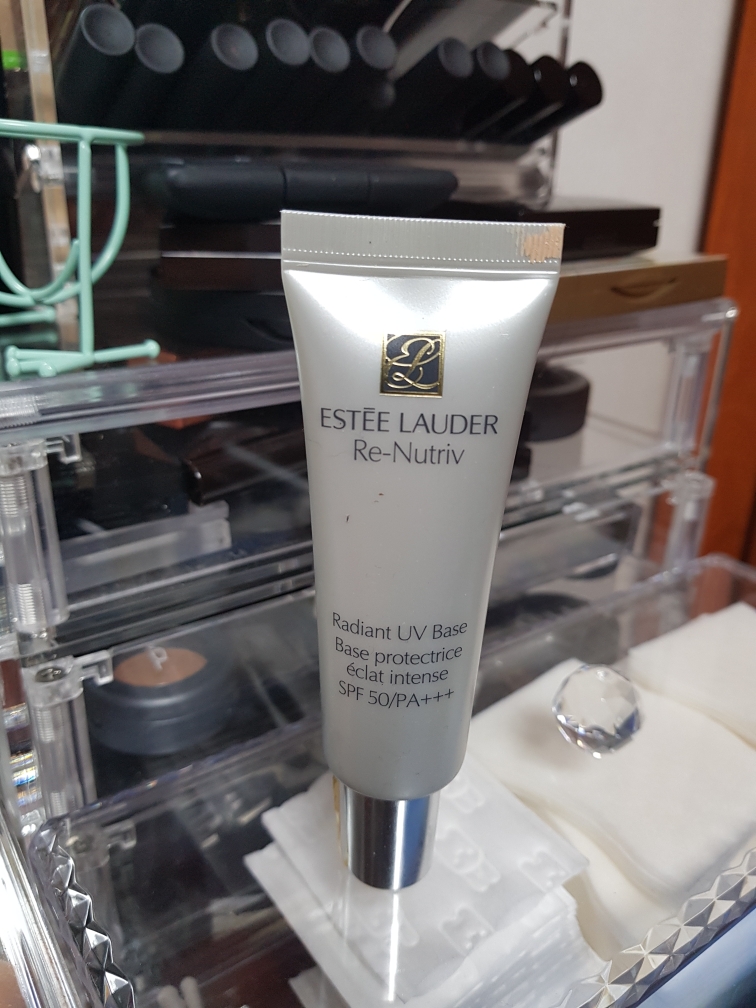 ESTEELAUDER Re-Nutriv Radiant UV Base [SPF50/PA+++] Reviews | Hwahae