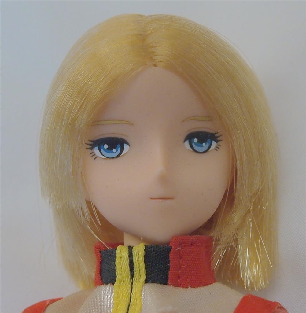 ガンダム公式百科事典ボークス限定版セイラ・マスVolksドール