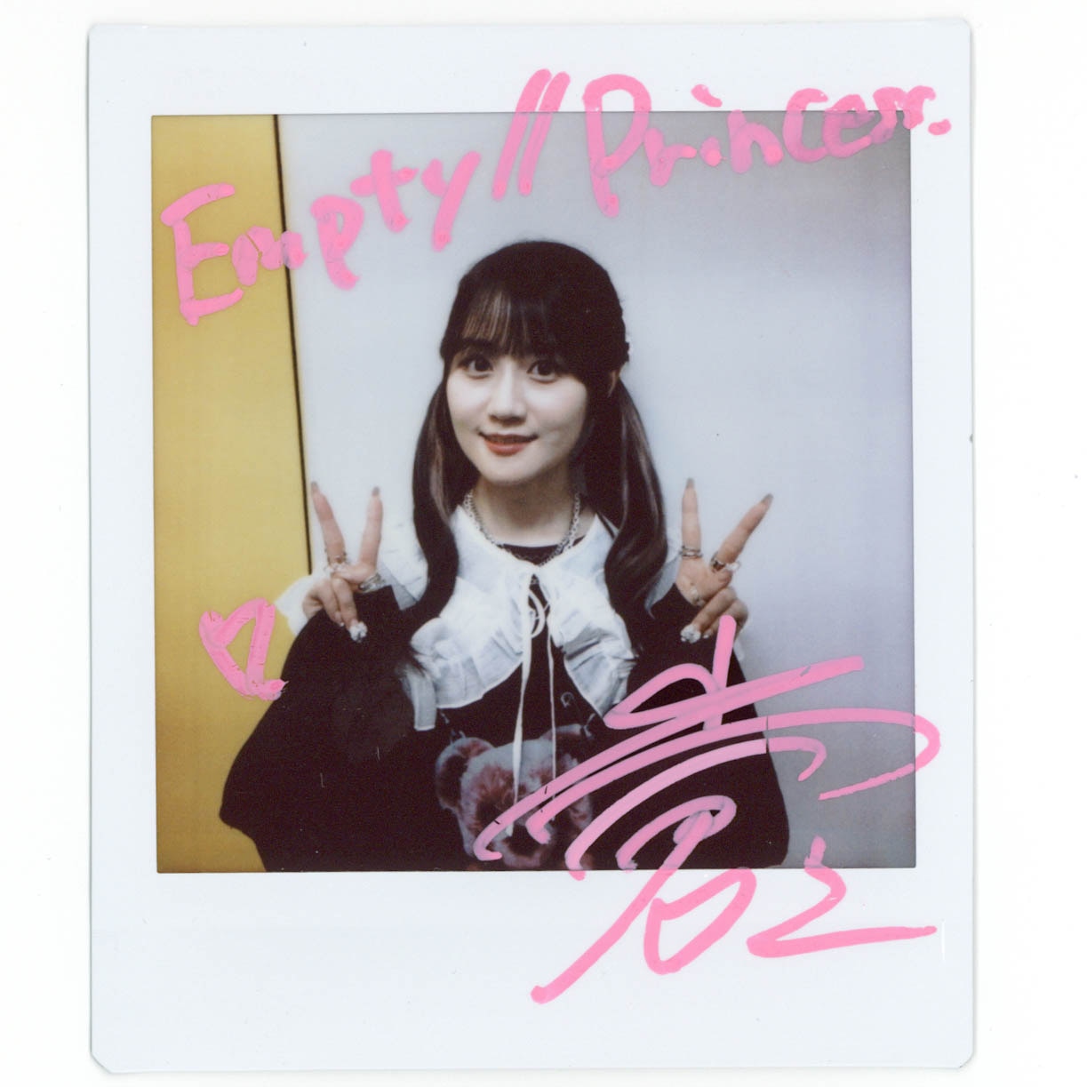 えなこ サイン入りポラロイド写真セット えなこ サイン入りポラロイド