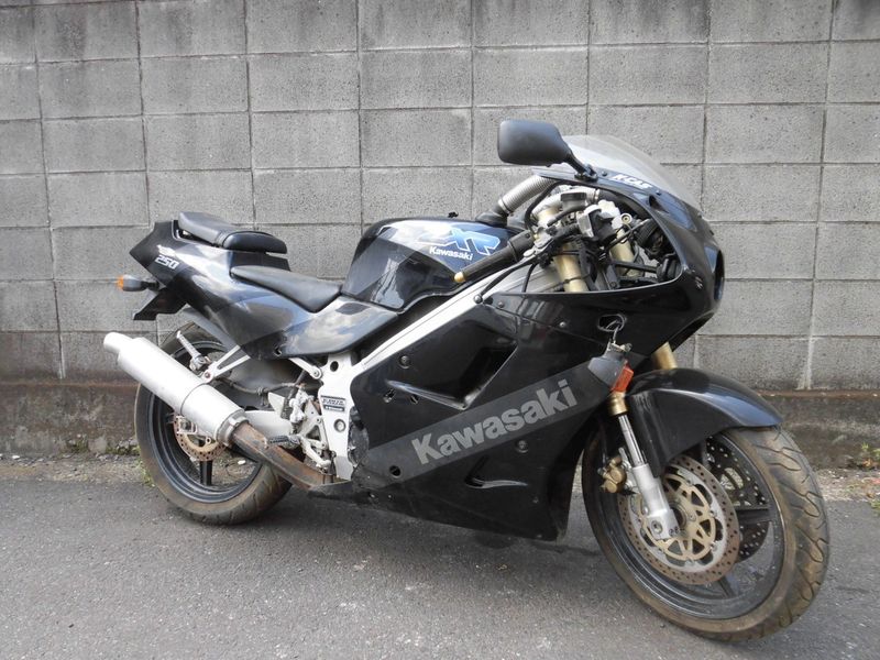 ウェビックガレージセール | ZXR250☆ZX250A☆スターターリレー☆01K08